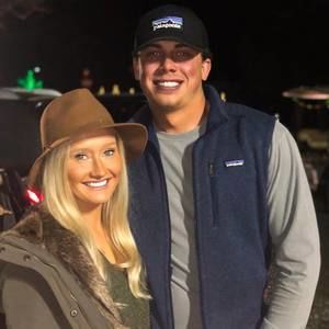 Meet your Posher, Becca